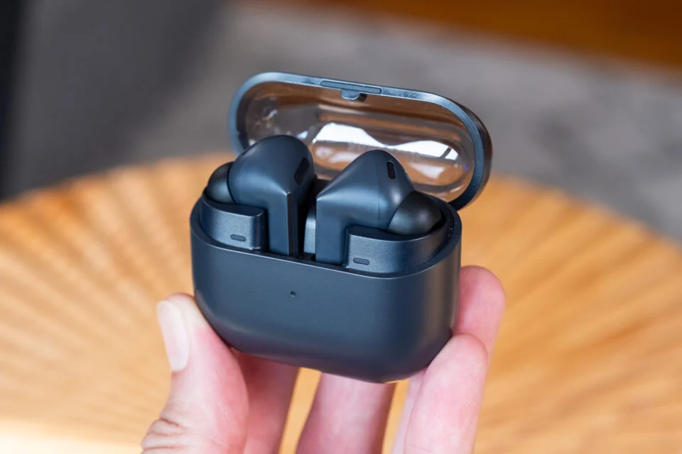 Samsung’s Galaxy Buds 4 Pro